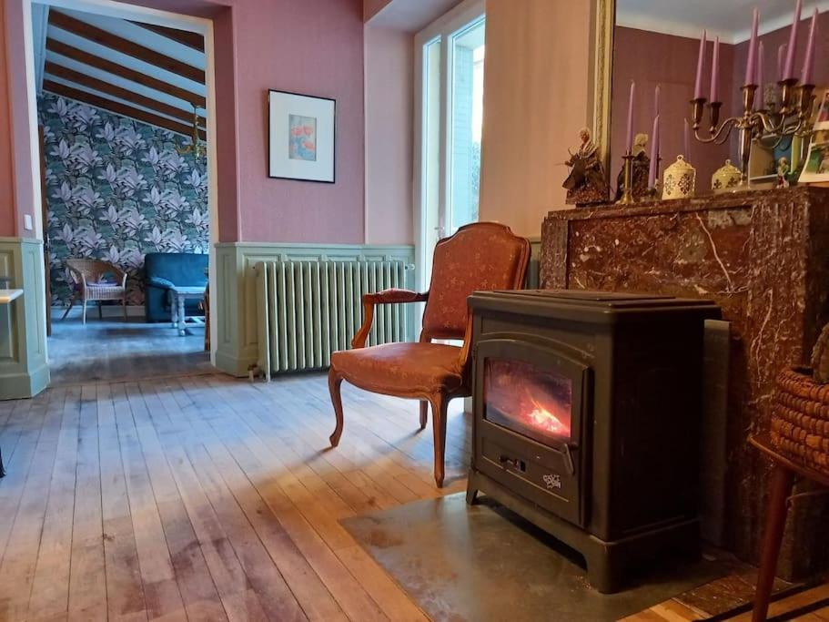 Maison Violette En Berry Aigurande 外观 照片