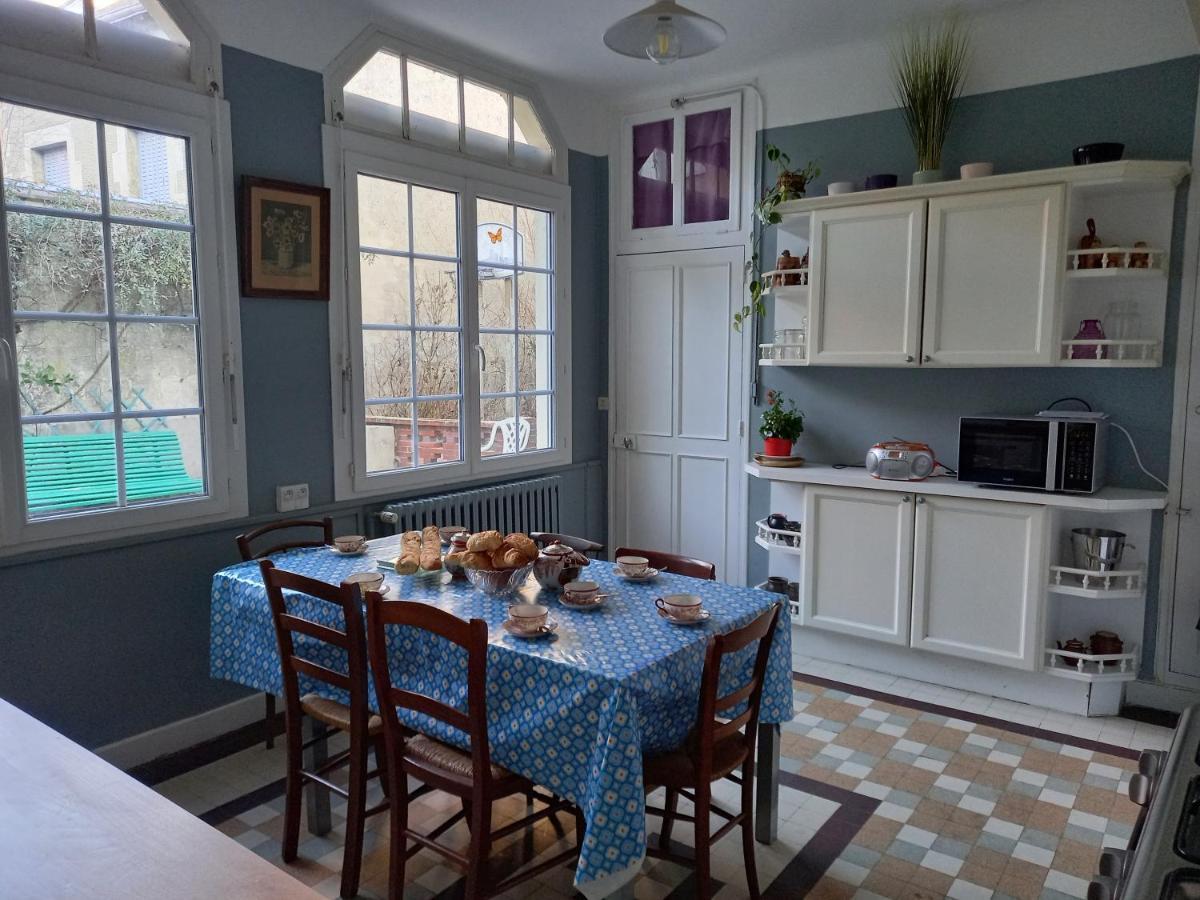 Maison Violette En Berry Aigurande 外观 照片