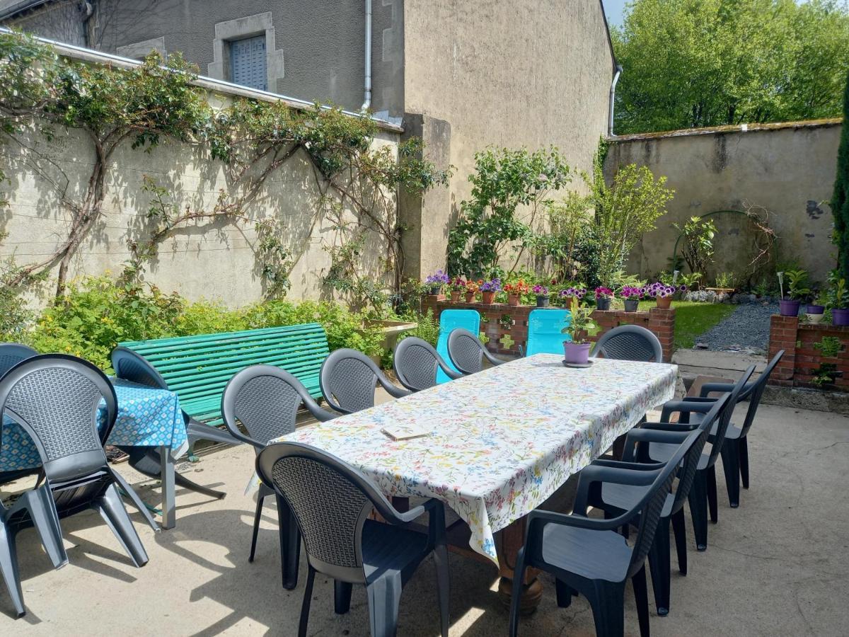 Maison Violette En Berry Aigurande 外观 照片
